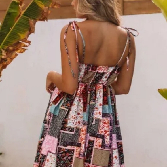 Dress Patchwork Bohemian Mini Dress Floral Adjustable spaghetti straps Size M - Picture 3 of 12